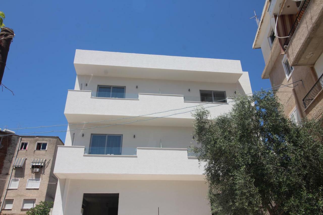 Hill'S Residence Sarandë Exterior foto